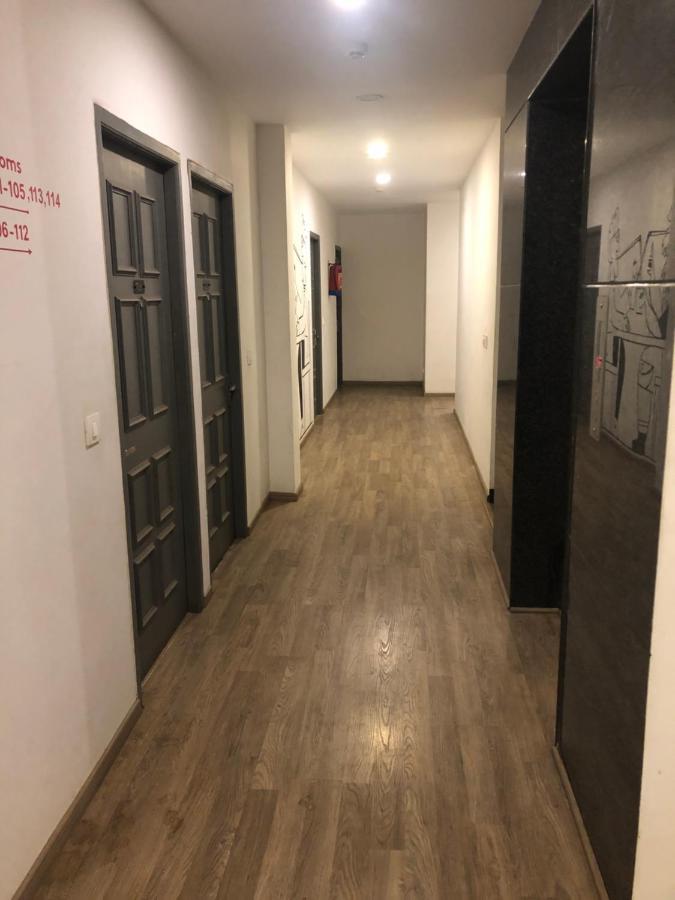 Treetops Inn شيناي المظهر الخارجي الصورة
